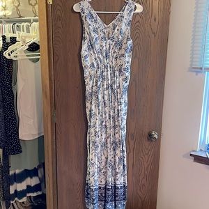 Lucky Brand Sleeveless V Neck Maxi Dress